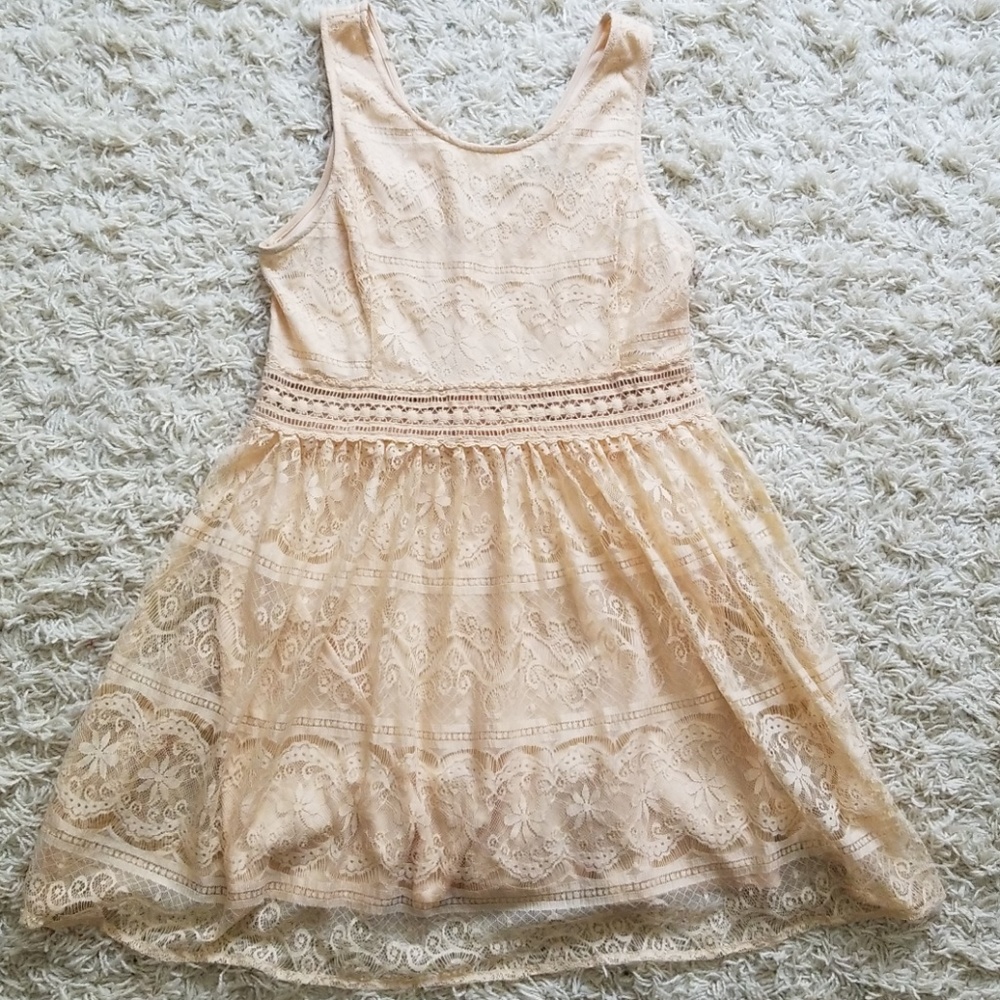 Forever 21 Lace Dress
